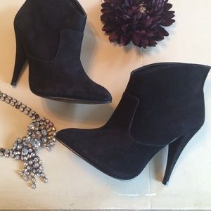 Steven by Steve Madden Kinx Suede Booties